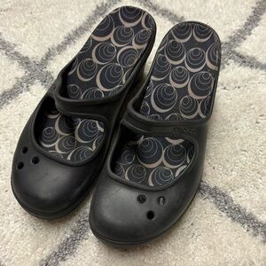 Crocs Frances Mary Jane Wedge Shoes Mules Slip On Black Heels Women’s 8
